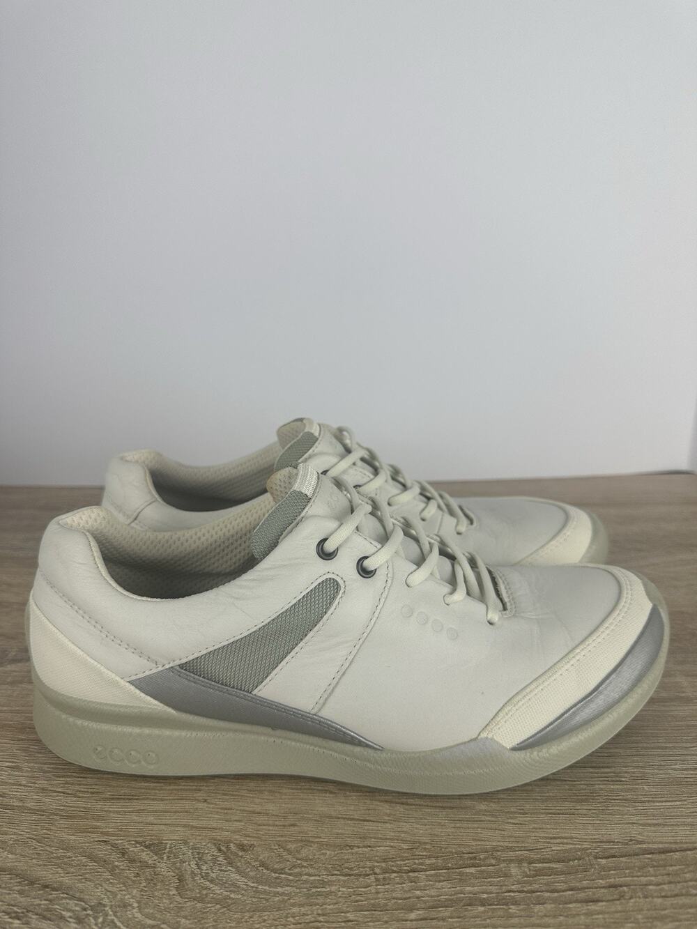 ECCO Biom Hybrid Golf Shoes Womens US 8-8.5 EU 39 Gray Leather Spikeless